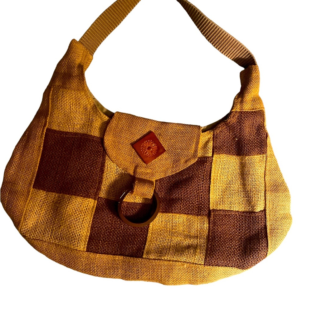 1990 burlap purse tan.